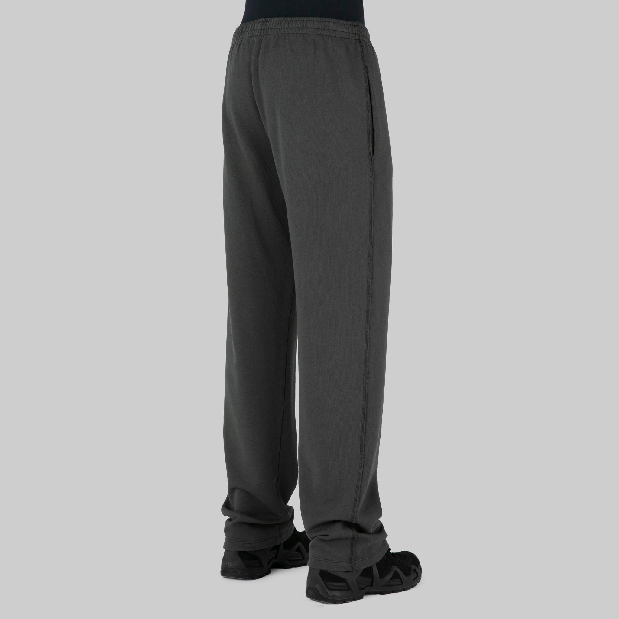 AFFXWRKS WRKS JOGGER SOFT GREY